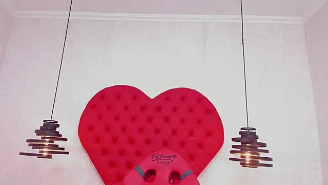 Bella_Cuttee's cam snapshot