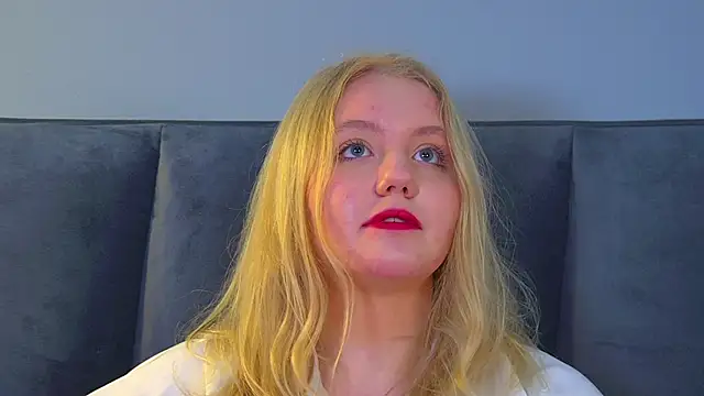 EmilyEvanse's cam snapshot