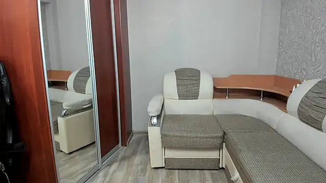 Marrymepls live sex cam