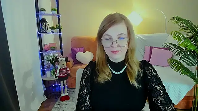 YourUniverser's cam snapshot