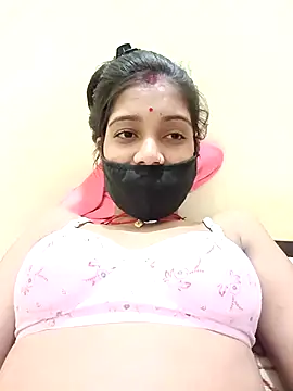 Basanti_143's cam snapshot