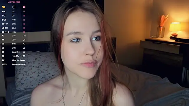 MaliaBourraine's cam snapshot