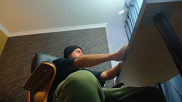 JoshKnights's cam snapshot