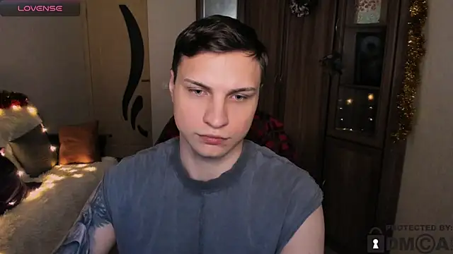 handsome_guy01's cam snapshot