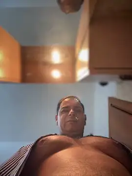 SecretlyDD's cam snapshot