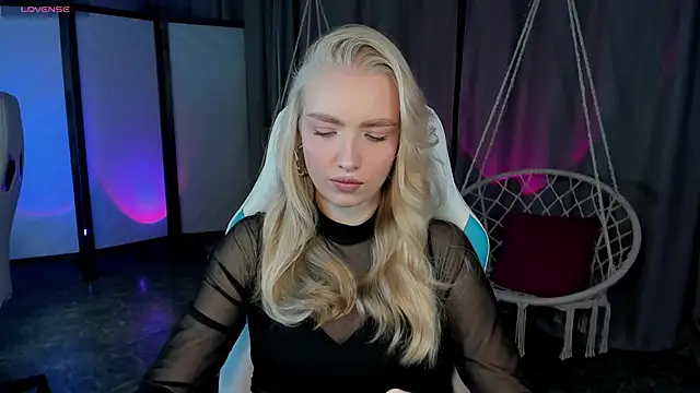 TessaGrays live sex cam