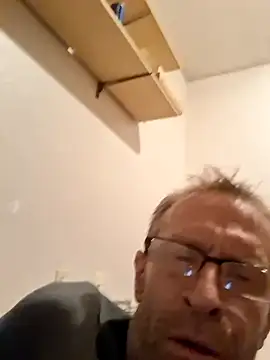 moasslicker's cam snapshot