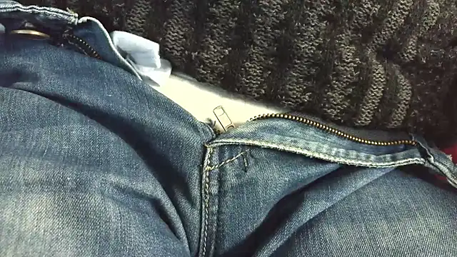 hairyandtiny's cam snapshot