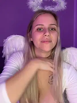 lunawolf21 live sex cam