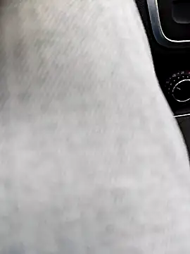 Mec_chaud_'s cam snapshot