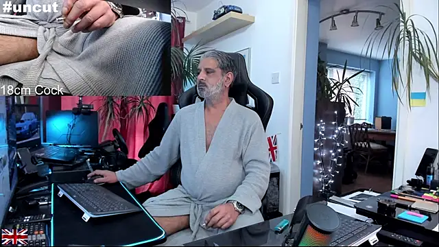 OnlineBossUK live sex cam