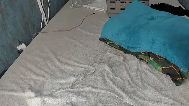 RedAssHottie live sex cam