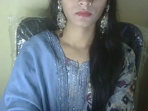 Shezi_N live sex cam