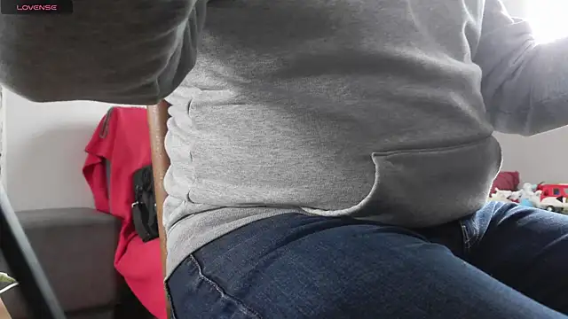 IndienTiger live sex cam