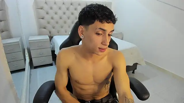 JhoanLeandro live sex cam