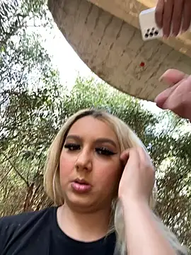 hotamanda01 live sex cam