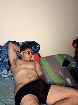 AlexanderBianchi2 live sex cam