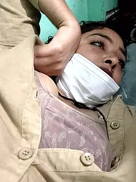 Piya_Bakshi's cam snapshot