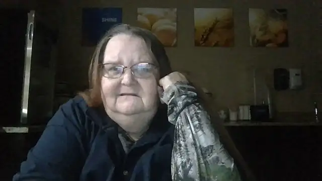 Hornybbw1978's cam snapshot