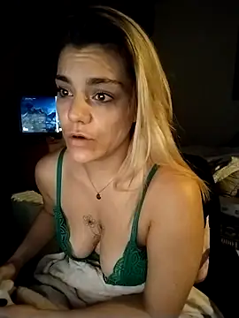 -hotdream-'s cam snapshot