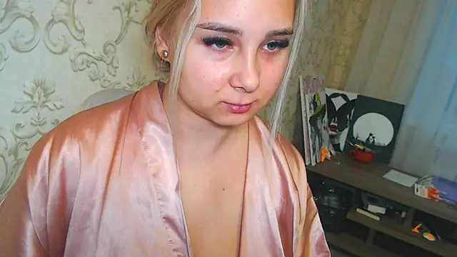 DolphinDreams live sex cam