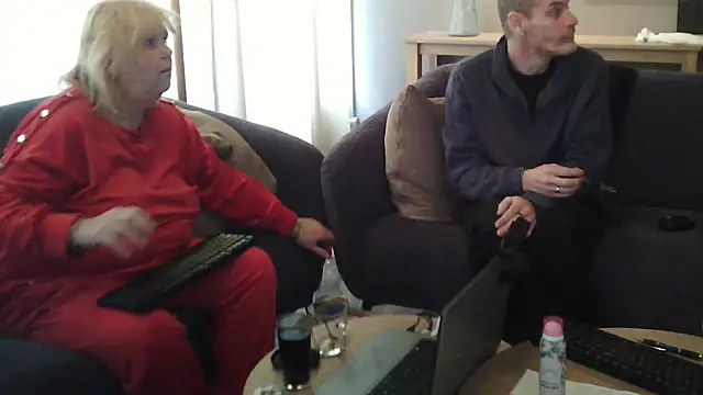 Sylviastar46 live sex cam