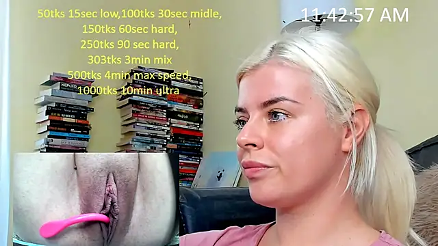 queenofthenighttt live sex cam