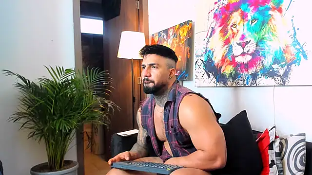 naugthy_dominant live sex cam