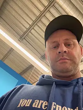 Reggie_roxie live sex cam