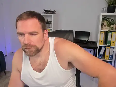 John-E-Dough live sex cam