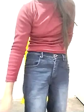 Cute-Naavya's cam snapshot