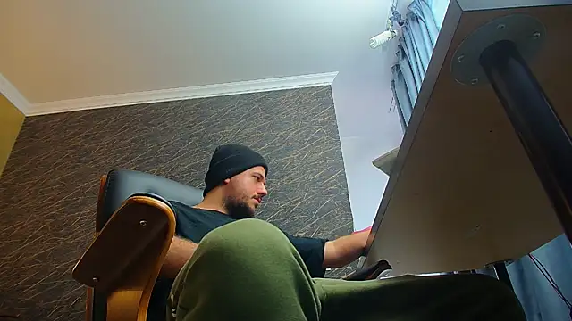 JoshKnights's cam snapshot