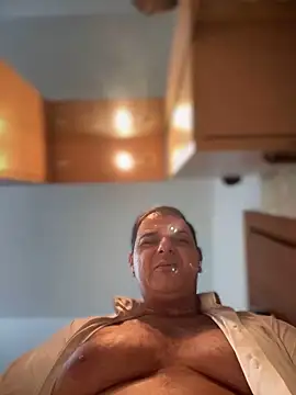 SecretlyDD's cam snapshot