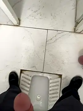 kenanbal0677's cam snapshot