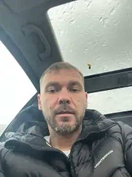 MysteriousJ34's cam snapshot