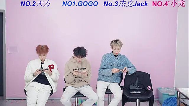 Beautifulboys-999 live sex cam