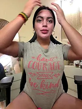 TS-SimplyTheBest live sex cam