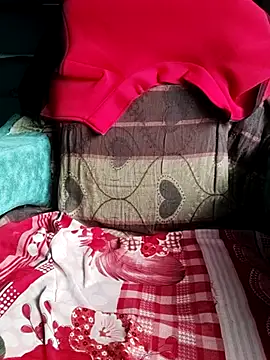 DesiBlackBull live sex cam