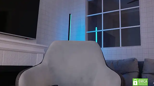 WelliCaren live sex cam