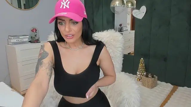 ElisaBaxter live sex cam