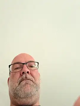 AnnakondaHF live sex cam