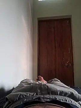 Sandeepa897's cam snapshot