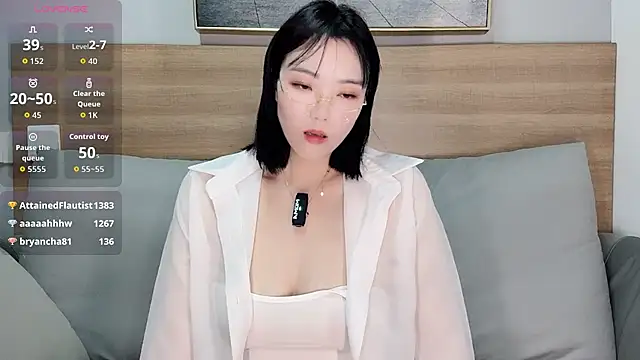 upoo7lt's cam snapshot