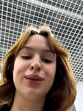 hani_obsessed's cam snapshot