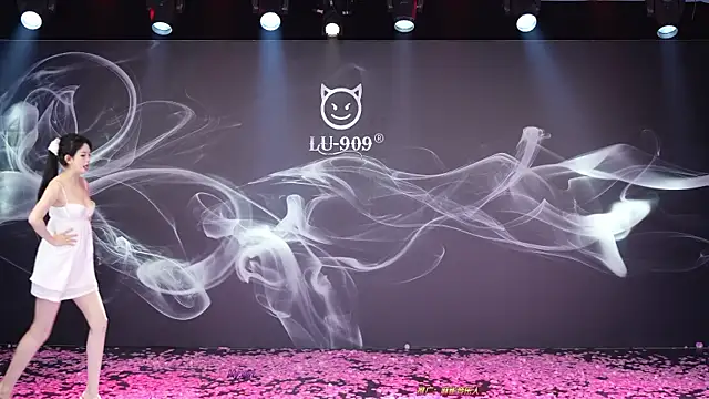 LU-909's cam snapshot