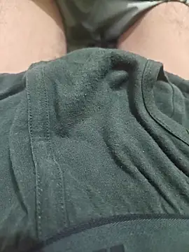 handsome_boy07's cam snapshot