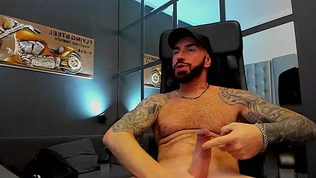 AronGrant's cam snapshot