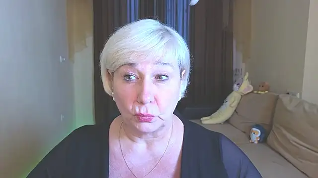 Milana_Milky live sex cam