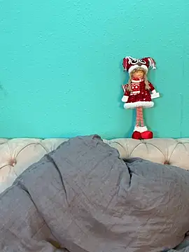 TheRealJessyLey's cam snapshot