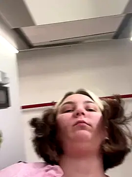 KateBurlesk's cam snapshot